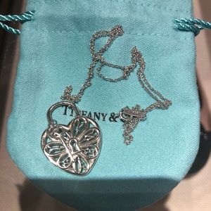 Heart lock necklace